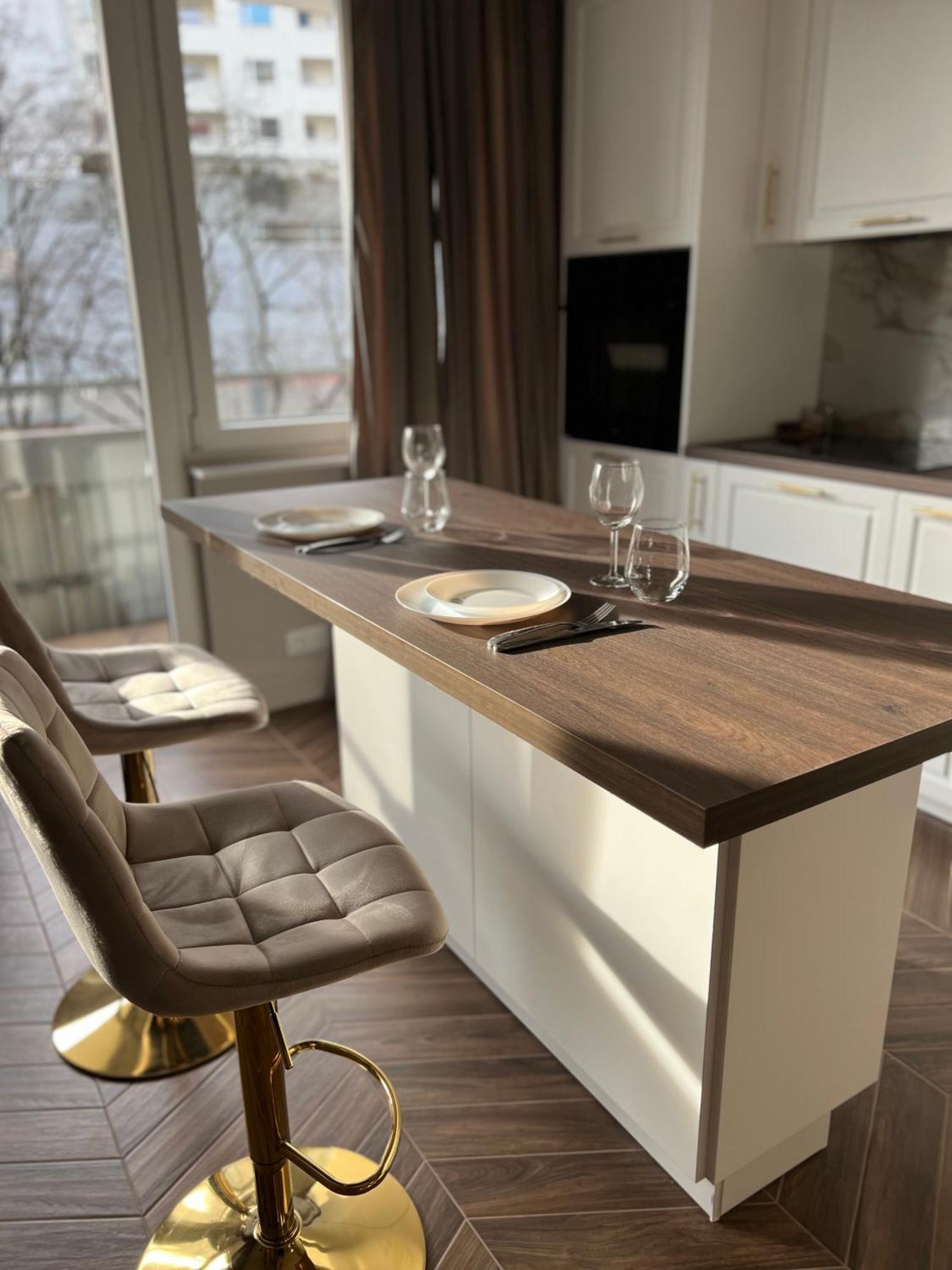 Apartament Wiatraczna Glamour Warszawa